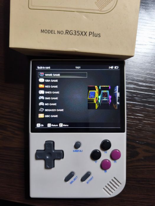 Преносима конзола Anbernic RG35XX Plus