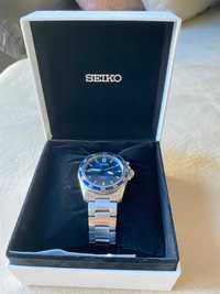 Продавам часовник Seiko Kinetic