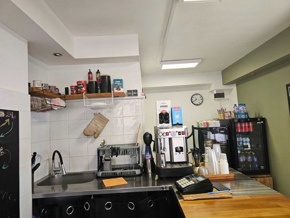 Кафе - пекарна, магазин