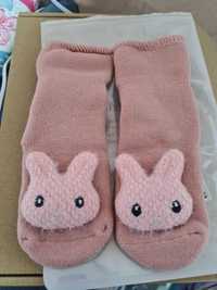 Бебешки чорапи зайчета