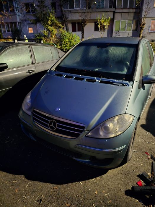 Vând Mercedes A class