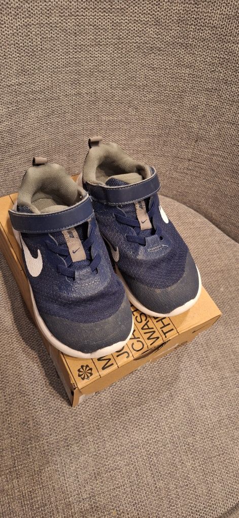 Детски маратонки nike rev 6 nn 27 номер