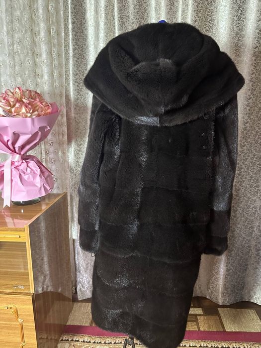 Норковые шубы для милых женщин