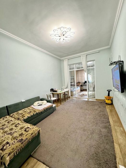 Ул.Навоий Панорама 2в3/2/3 60кв.м средний ремонт срочно