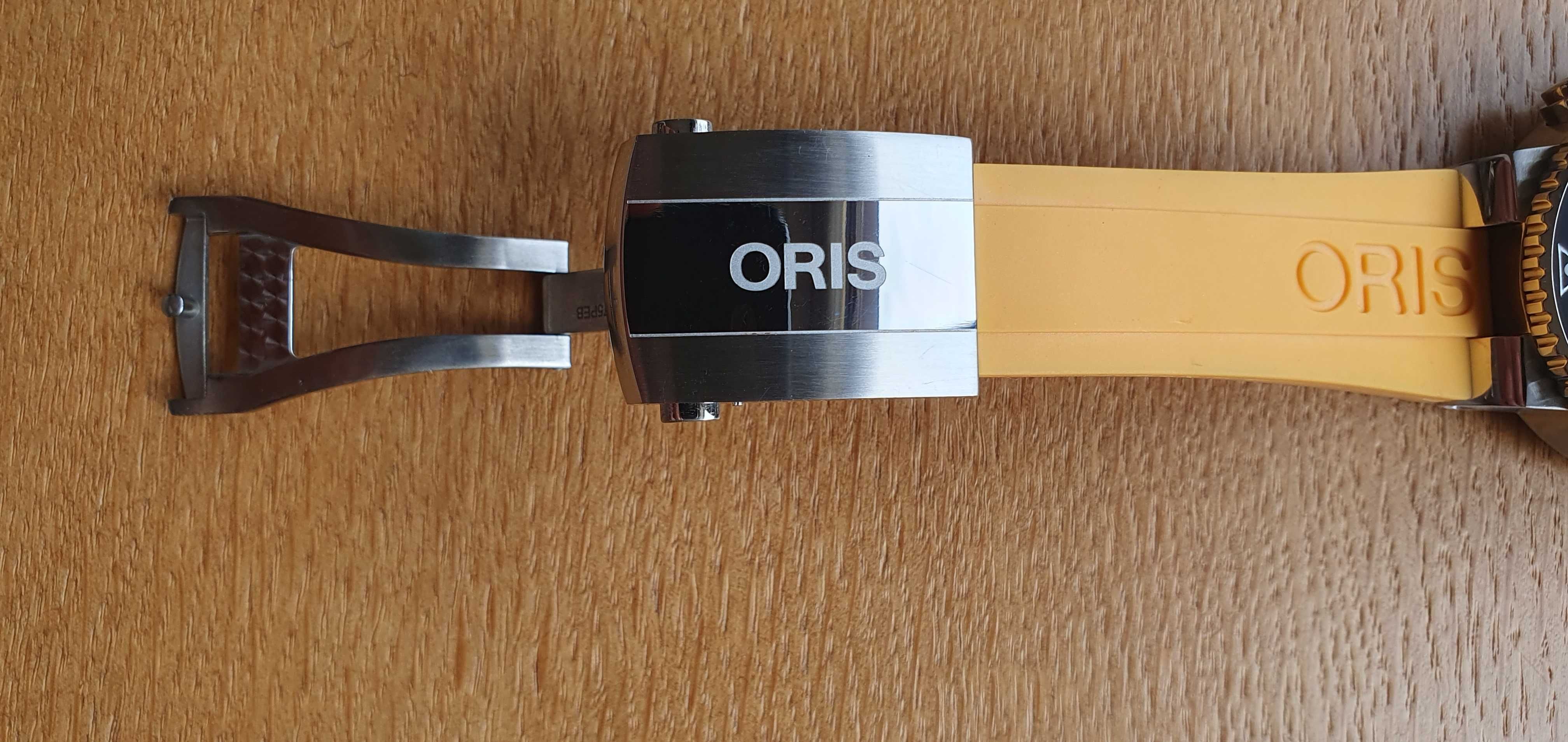 Часовник Oris Aquis Depth Gauge 500 meters