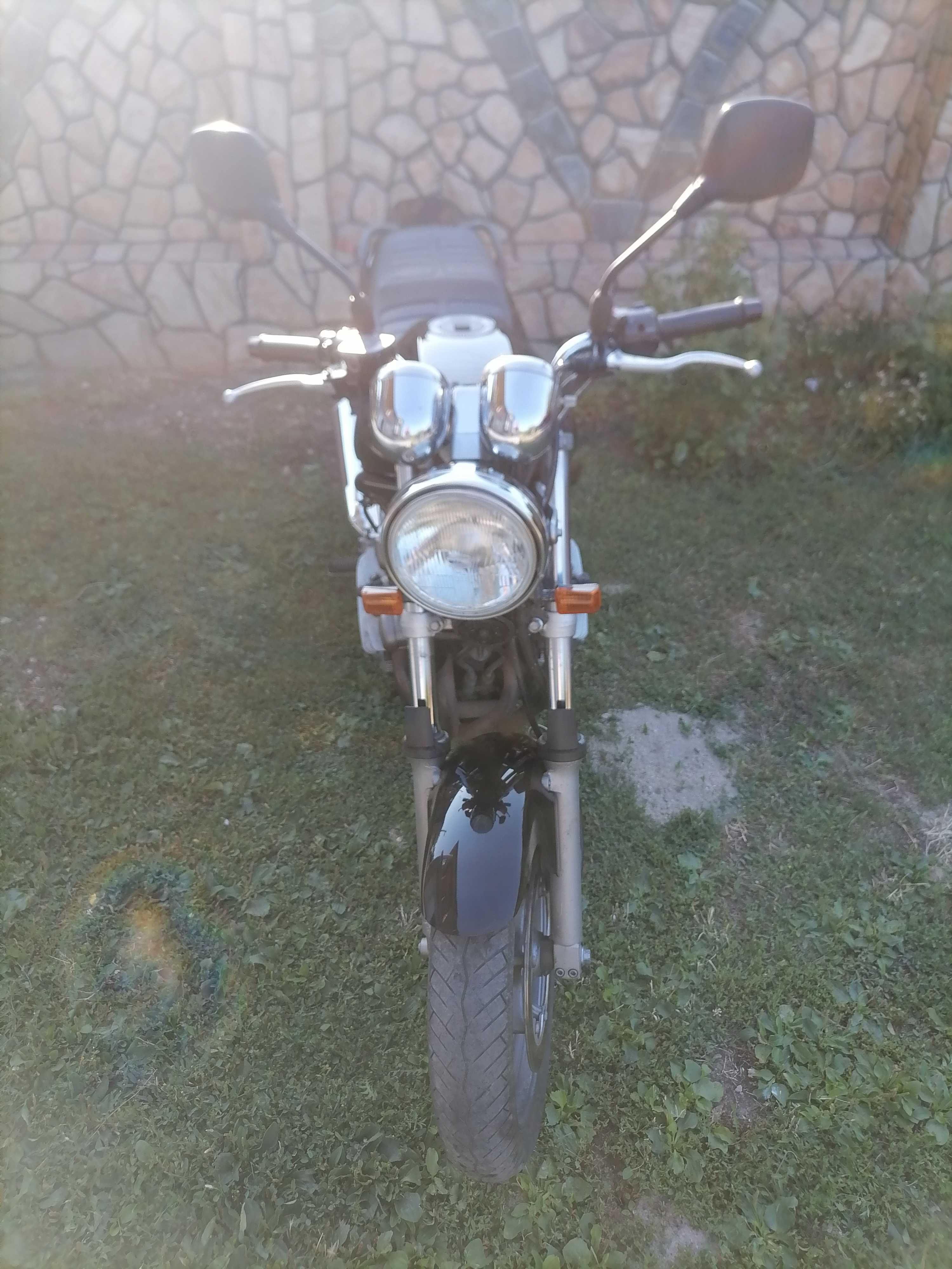 YAMAHA. XJ. 600.