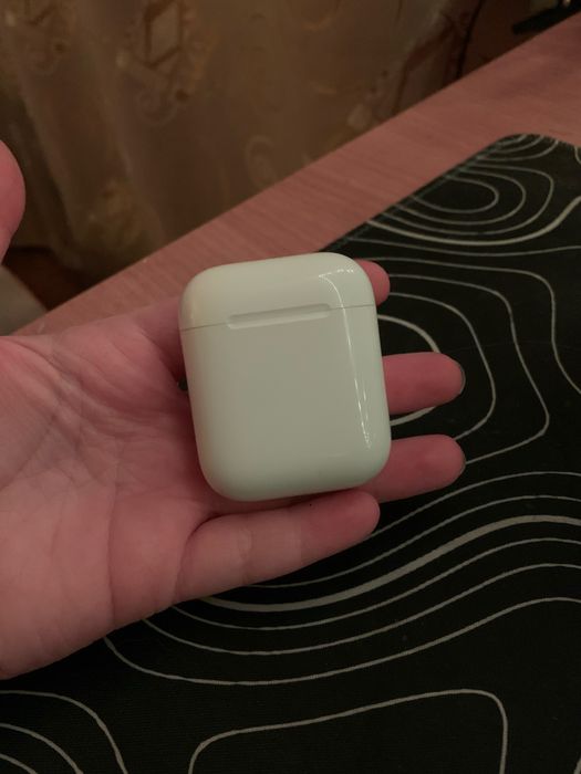 AirPods 2