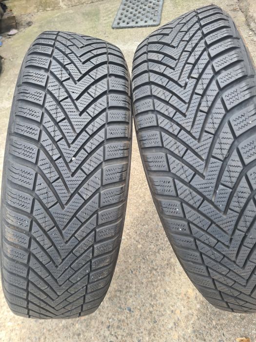 Set doua cauciucuri Iarna 185/65R15 Vredestein