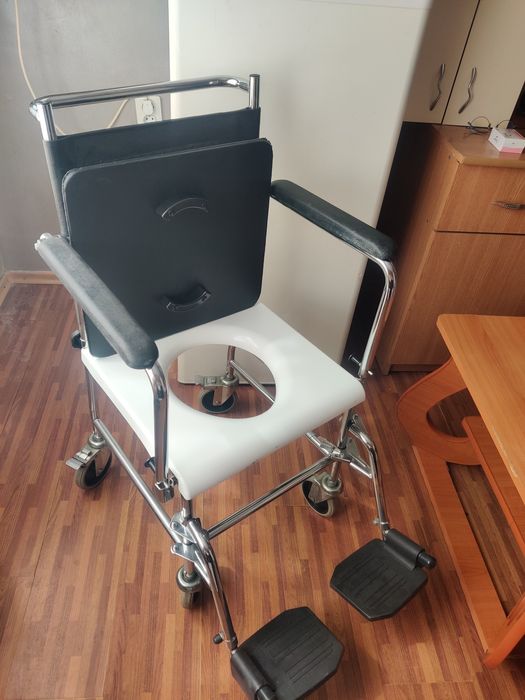 Scaun toaleta / wc, Rolko Germania persoane imobilizate