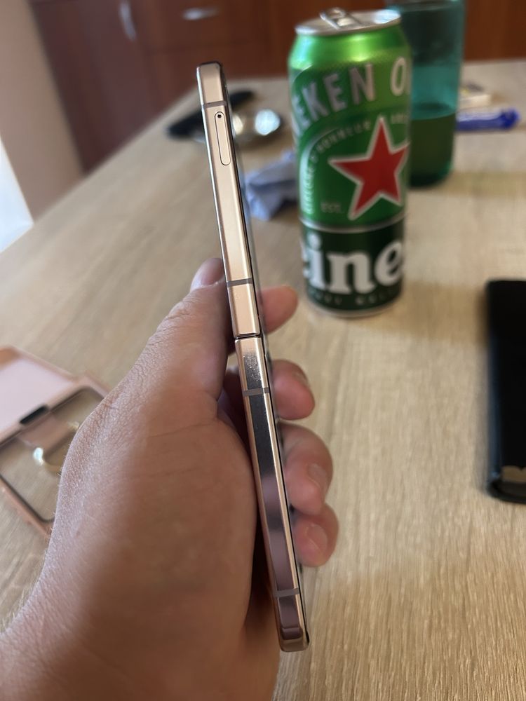 Samsung Galaxy z flip5