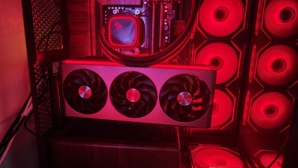 Rx 7800xt nitro+ 16GB