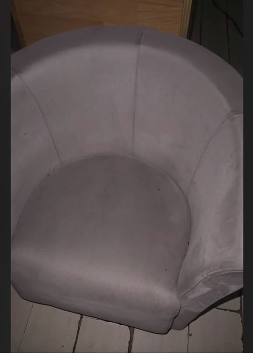 Detailing curatare canapele, saltele,scaune , covoare , mochete