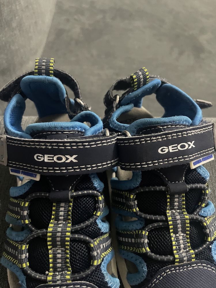 Geox детски сандали