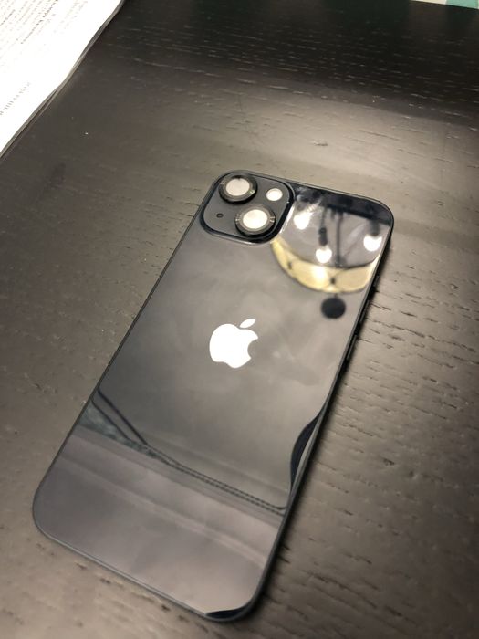 Обменяю айфон 13 на модель выше