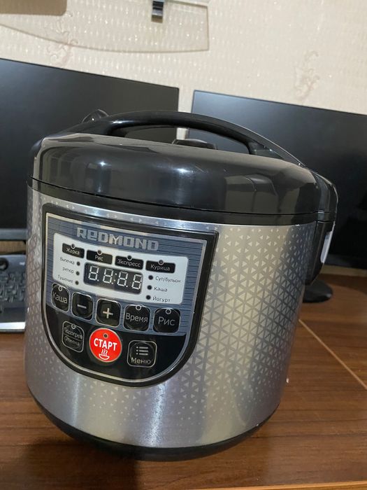 Мультиварка redmond rmc m223s