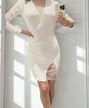 Rochie Misstio Boutique alba de seara crapata picior strasuri