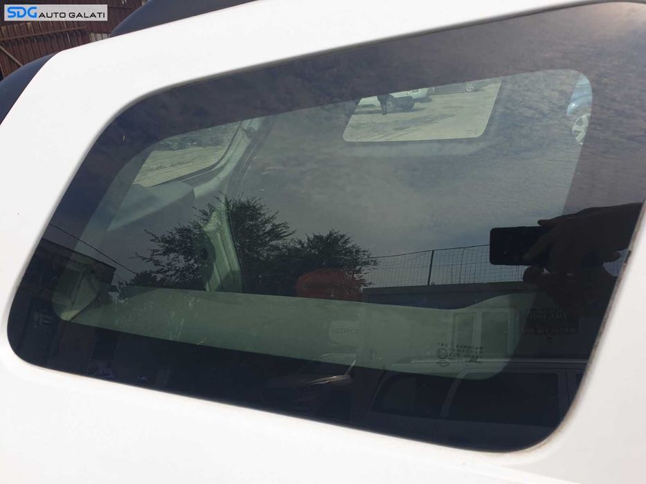 Geam Fix Dreapta Spate de pe Aripa Caroserie Dacia Logan 2 MCV 2012 - 2020