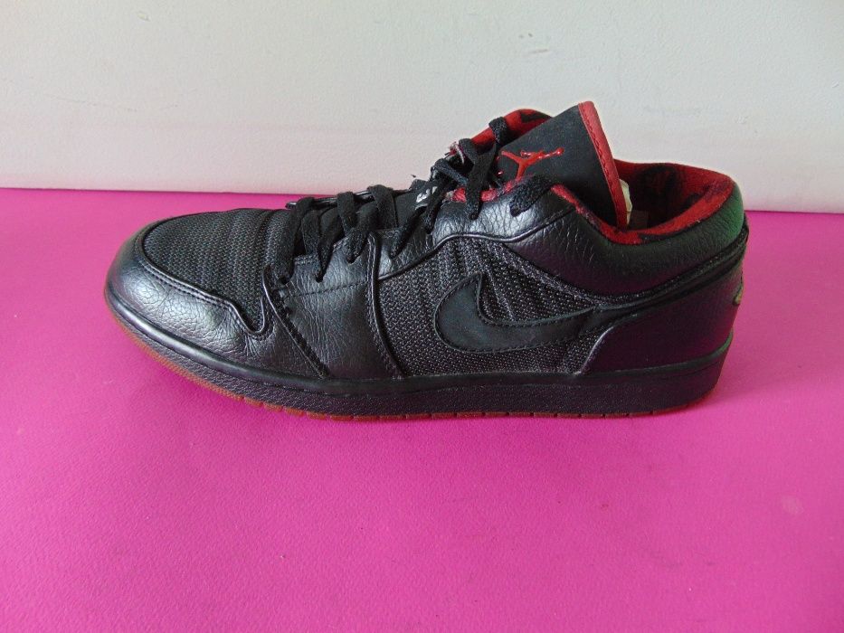 Nike Air Jordan 1 Retro номер 46 Оригинални мъжки кецове.