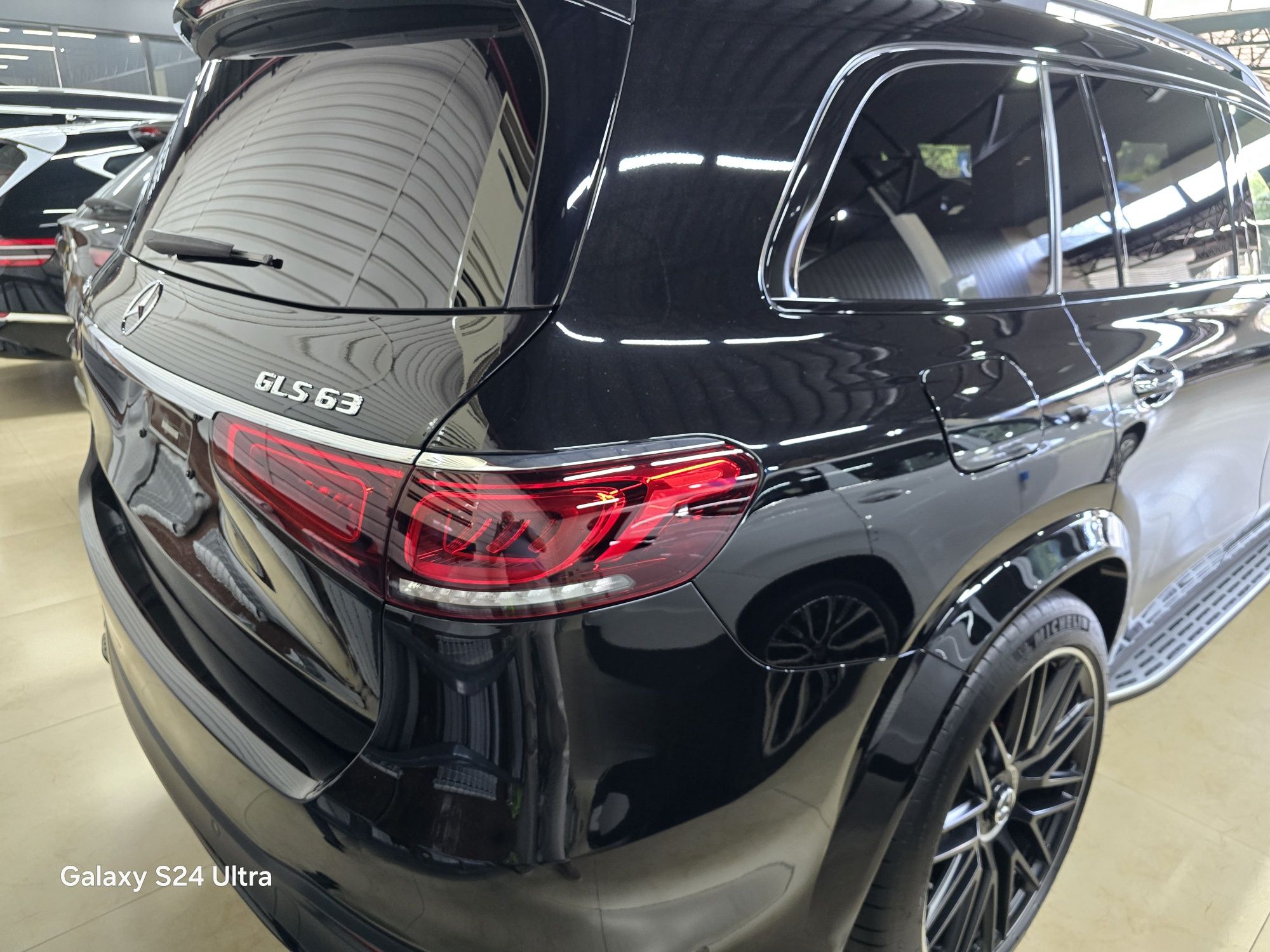 Mercedes GLS 6,3 AMG в наличии