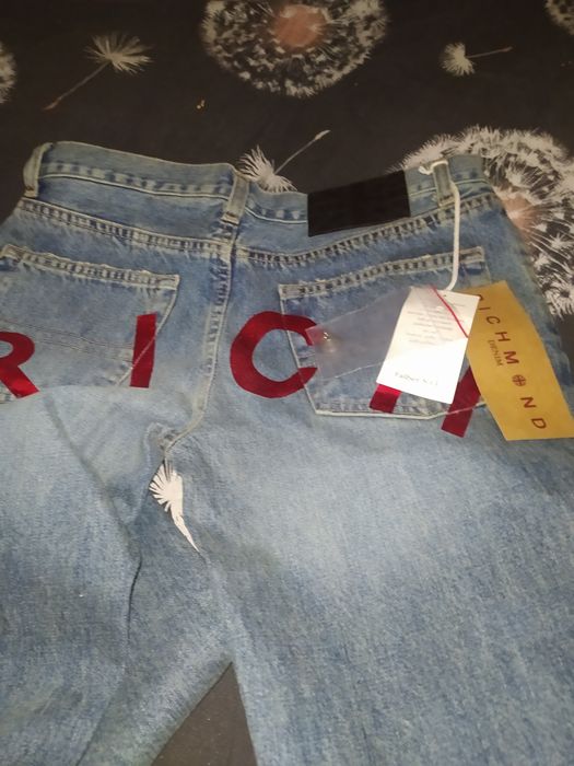 Джинсы, "настоящие" Итальянские".центр мировой моды переехал в Милан..