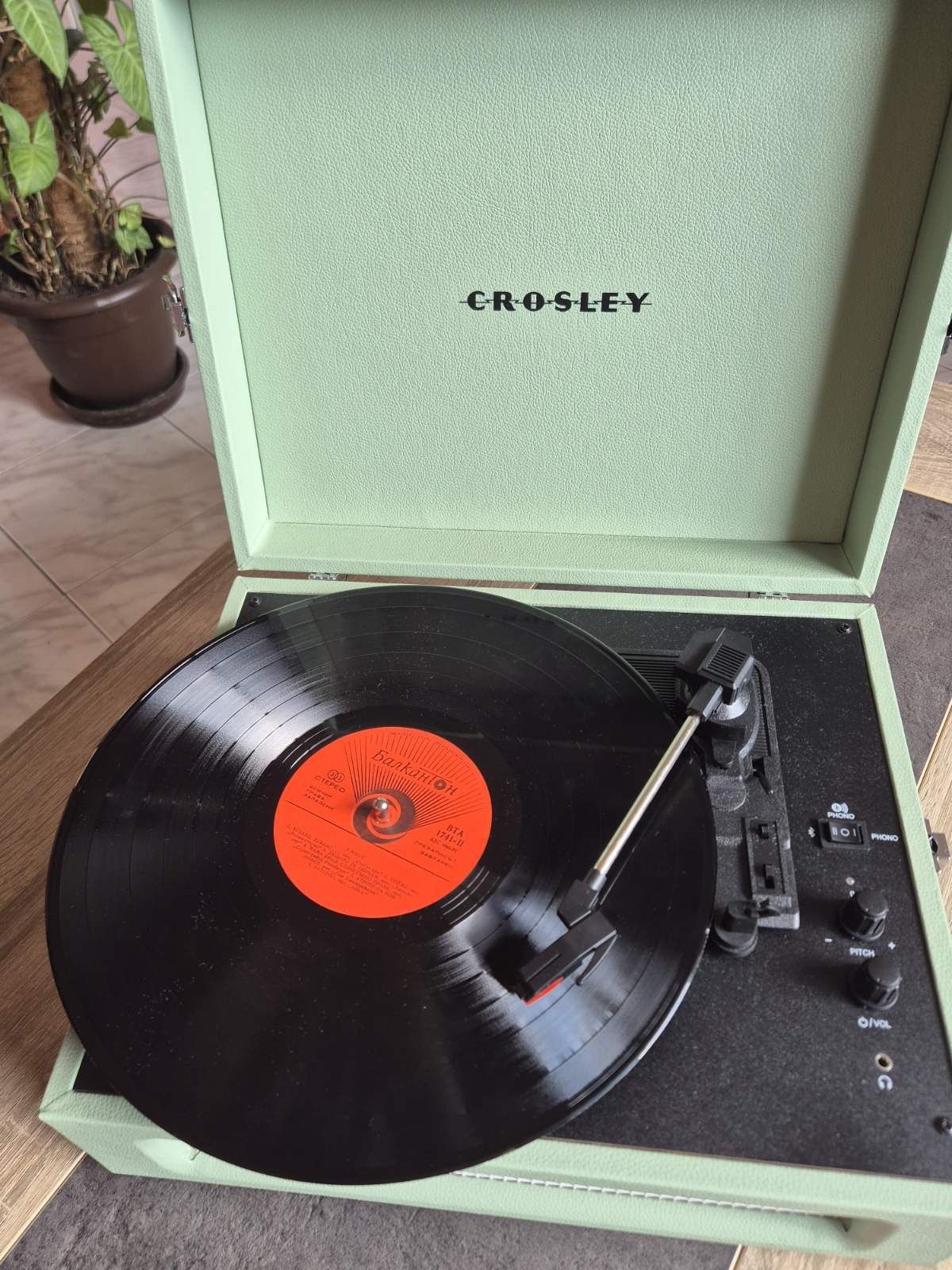 Грамофон Crosley