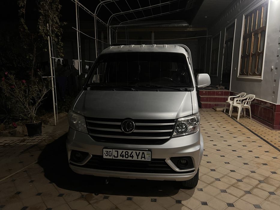 Dongfeng d50 dongfeng yukmashinasi 3 tonnalik