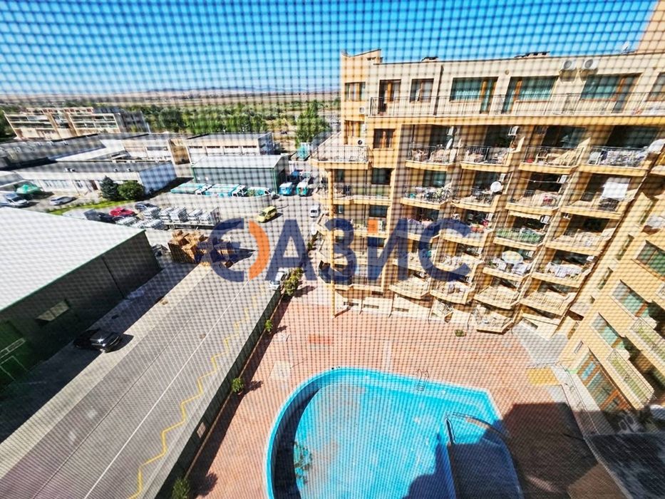 Продава се Двустаен апартамент в к.к. Слънчев бряг - 87 кв.м за 501 €/кв.м - Снимка #14