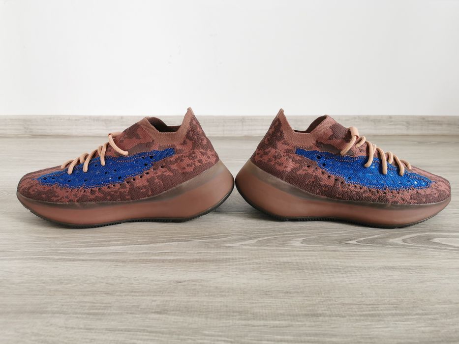 Yeezy 380 43 . 5 noi originali