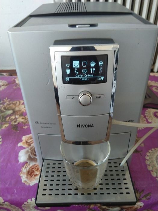 Expresor Nivona cafea boabe și macinata