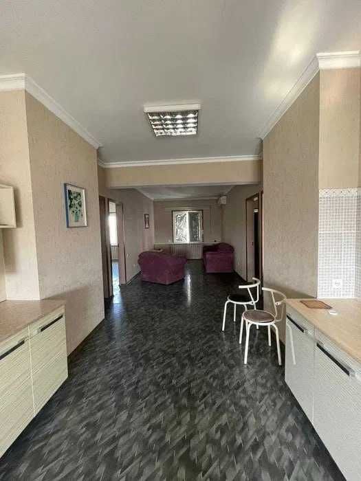 СРОЧНО! Продаётся уютная 5-комнатная квартира в Сергели-6