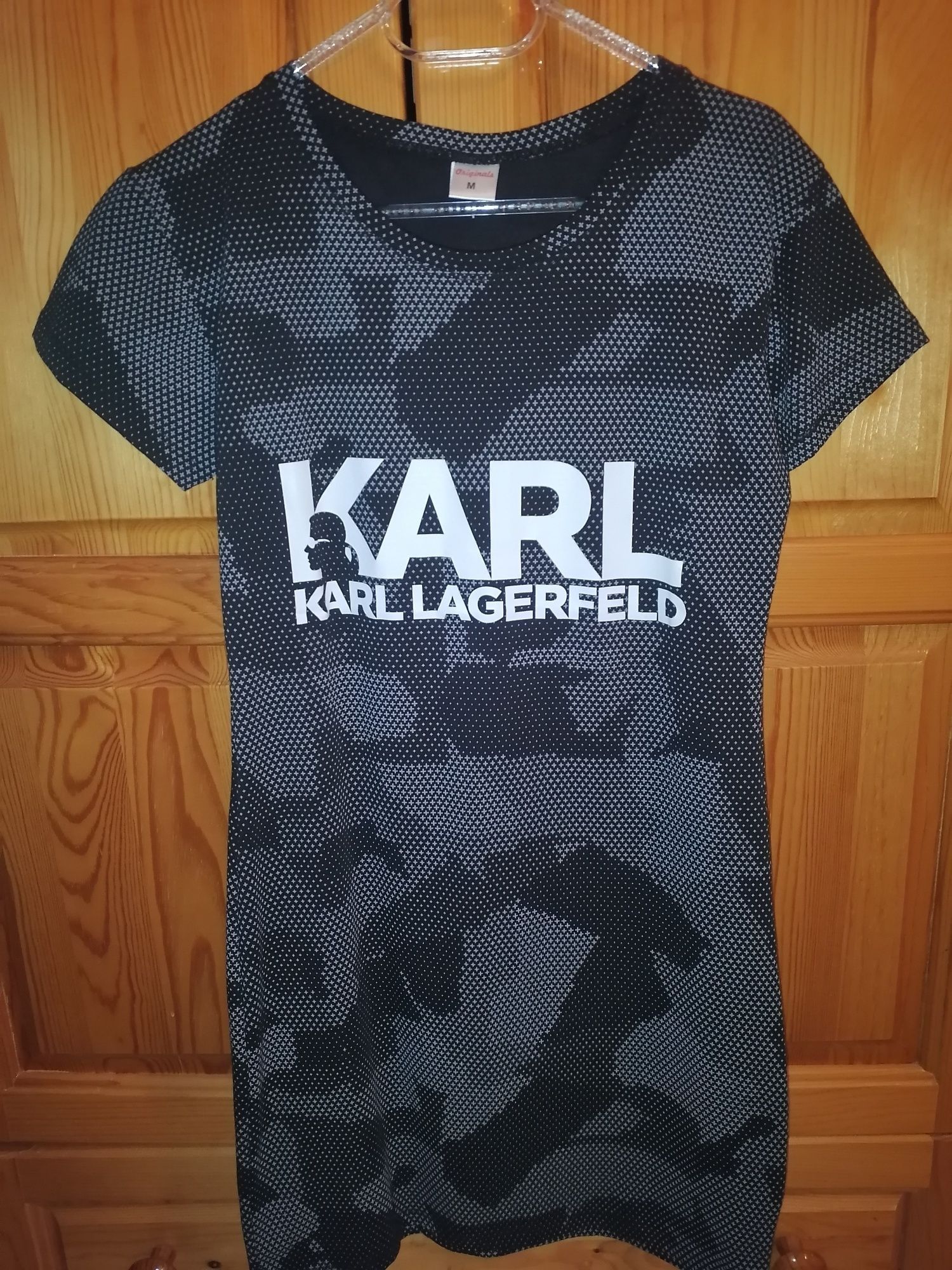 Нова дамска къса рокля Karl Lagerfeeld размер М