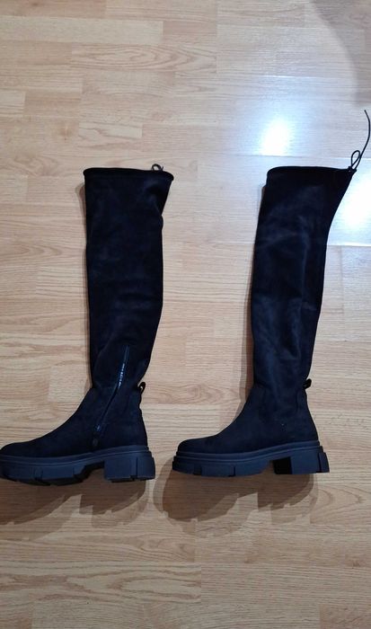 Vând cizme mărimea 36