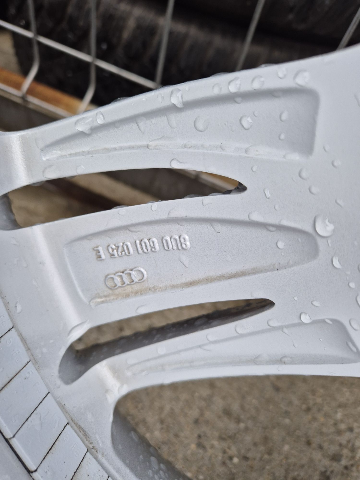 Джанти Ronal 17 цола , 5х112 , 6.5j , et33 225/50/17 , Audi , Vw , Sko