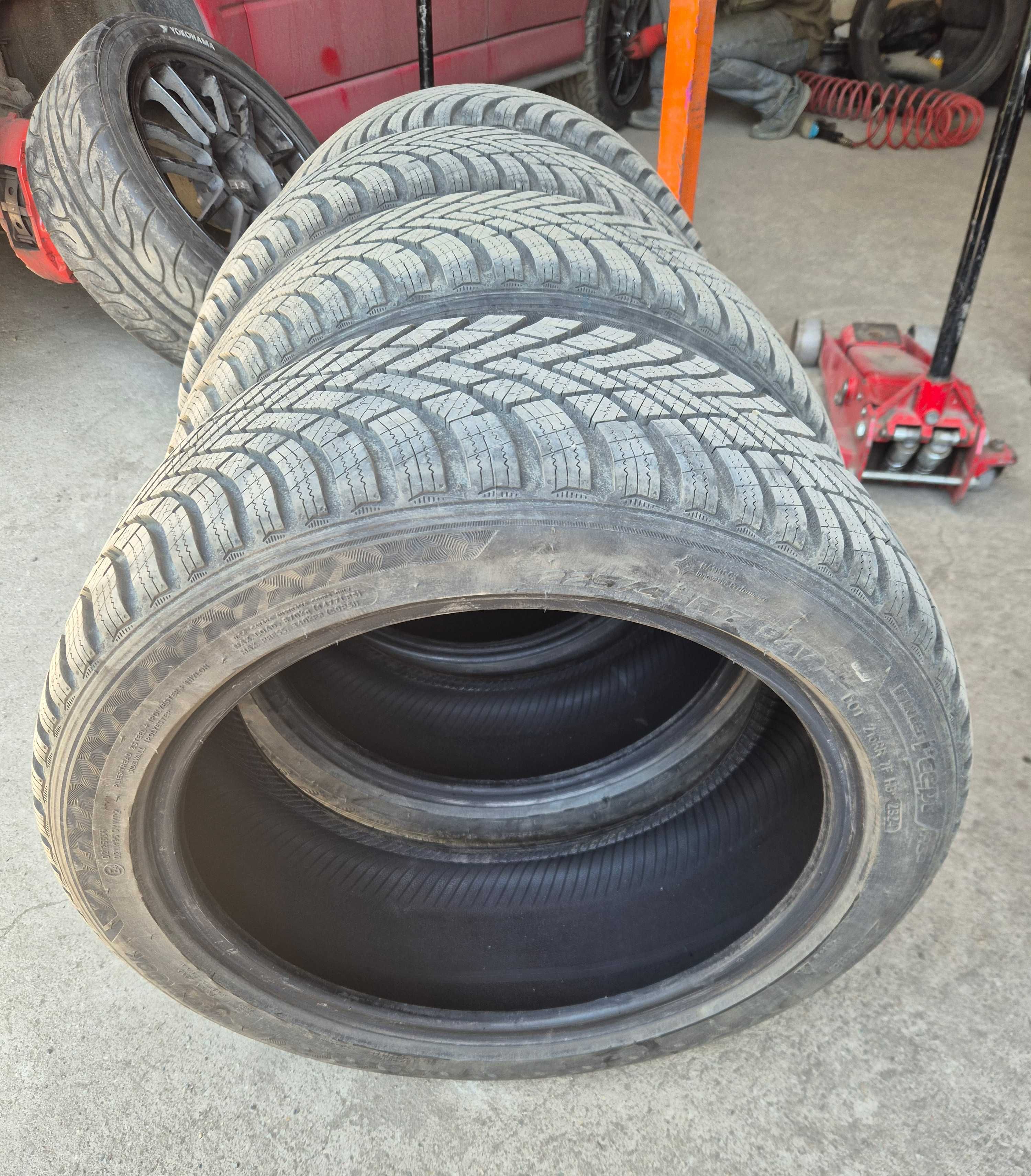 Hankook Winter i*cept RS3 W462 225/45 R17 94V MFS XL DOT 2324