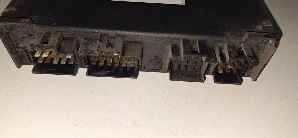 Unitate de control ZGS 004 autocar Mercedes 0004461315