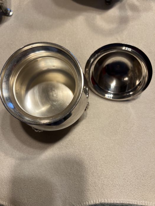Set argintat pentru cafea sau ceai