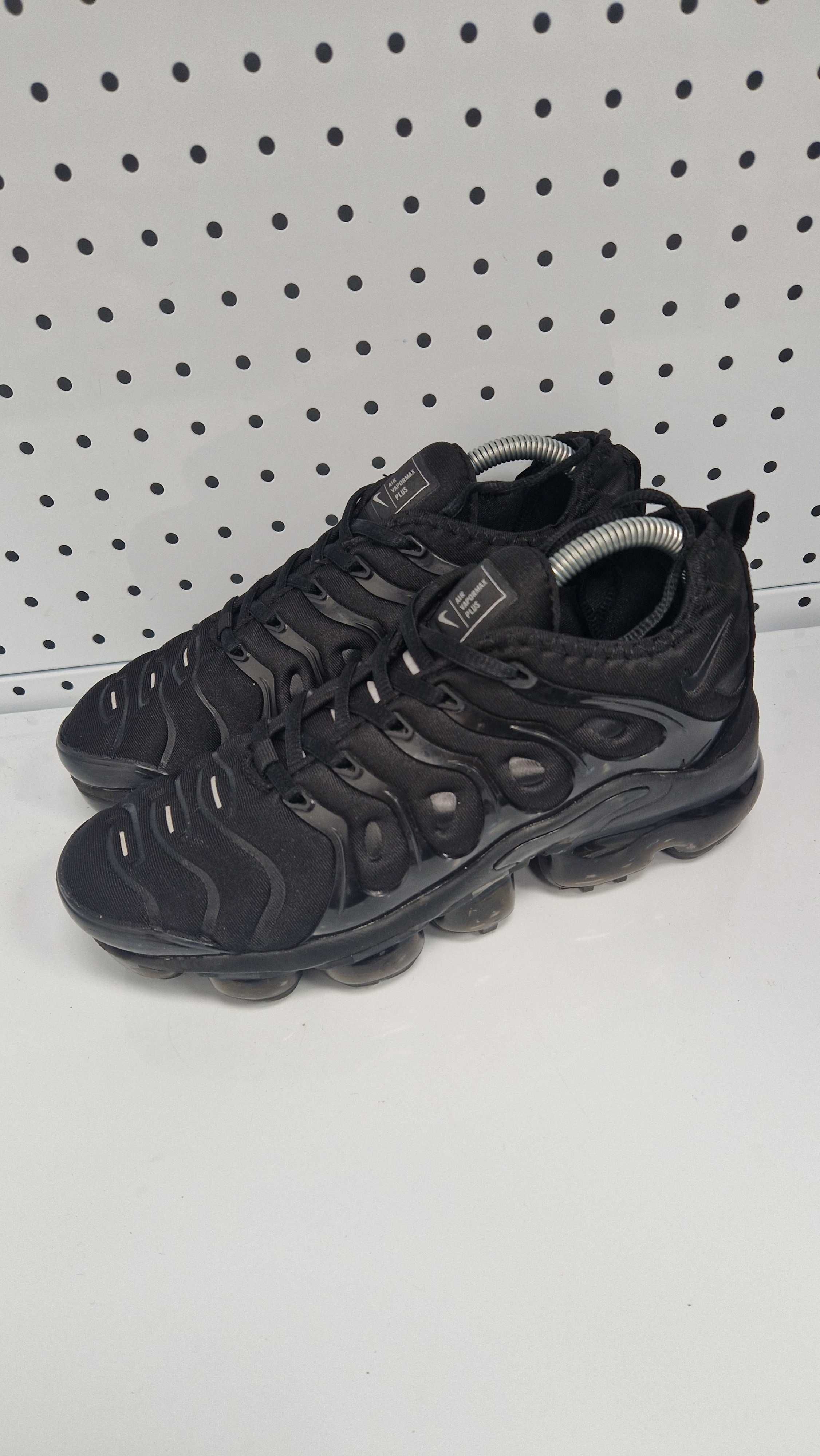 Оригинални маратонки- Nike VaporMax Plus