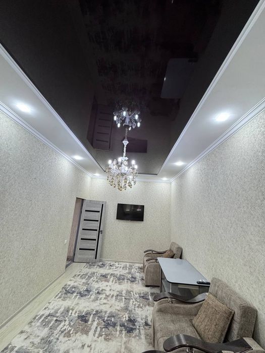 Сдаётся 1 ком квартира со всеми удобствами в центре города Бухары .