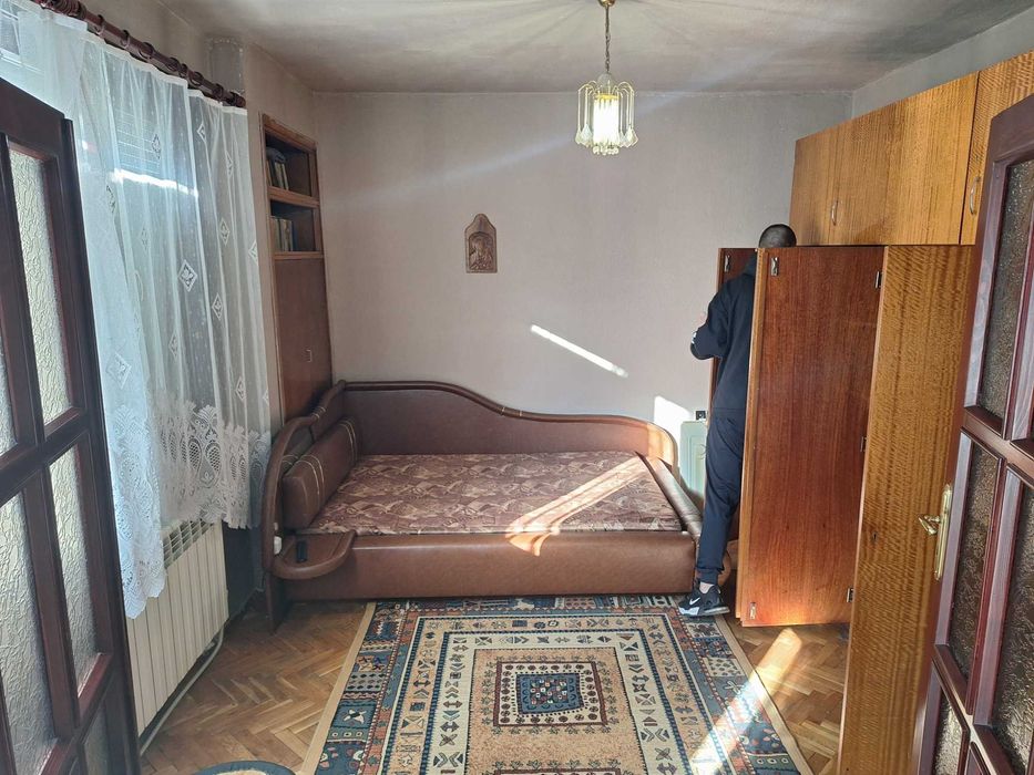 Спалня/Легло Тапицирана,Кафява кожа