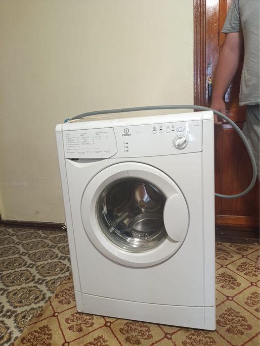 Стиральная машинка, на 5 кг