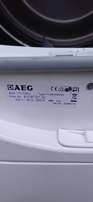 Сушилня AEG  7 кг