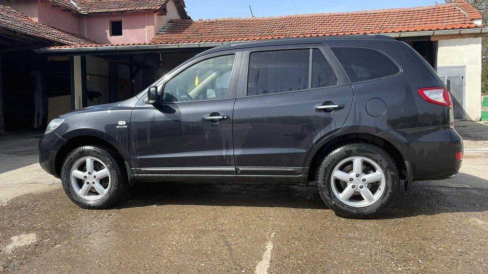 само на части Hyundai Santa Fe