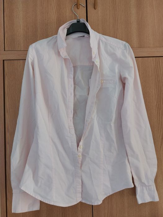 Vand 50 camasi dama birou masura XS, S, M