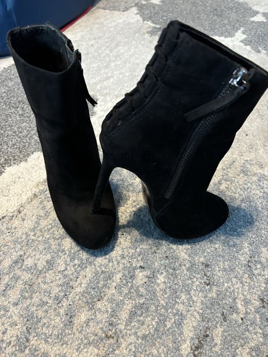 Botine Zara, piele întoarsă