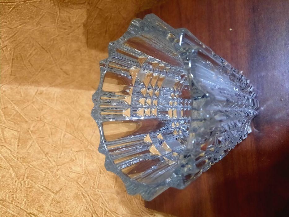 Красивая винтажная хрустальная ваза "Праздник" , Ленинградский ЗХС, ав