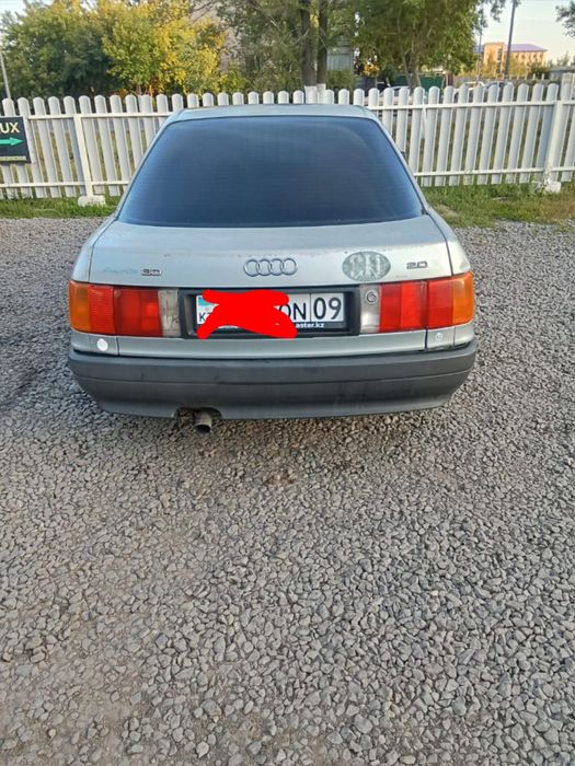 Ауди 80. б3  1990