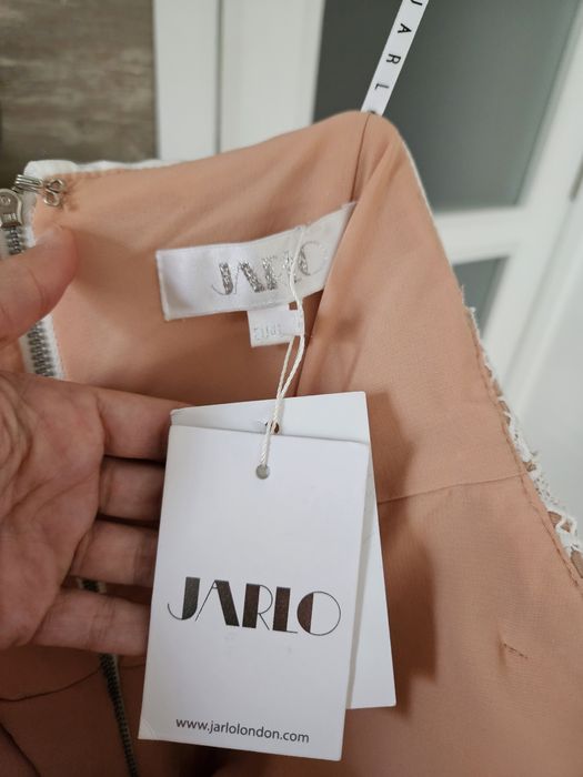 Официална рокля Jarlo London