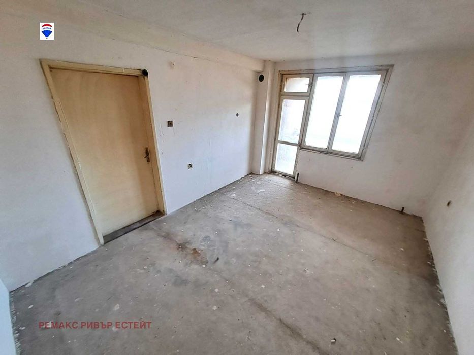 Продава се Къща в с. Щръклево, Област Русе - 144 кв.м за 680 €/кв.м - Снимка #5