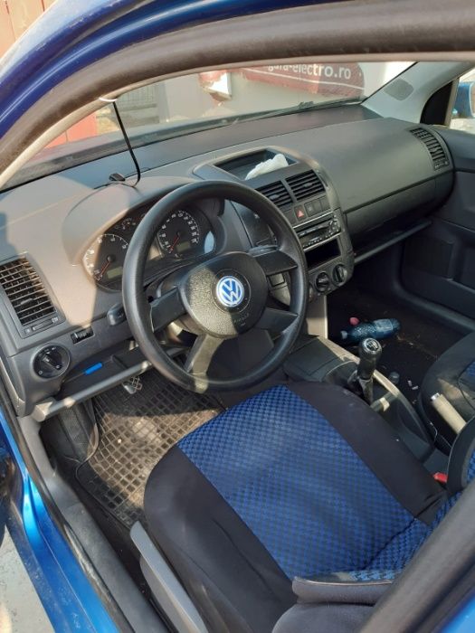 Dezmembram VW Polo 9N diesel si benzina