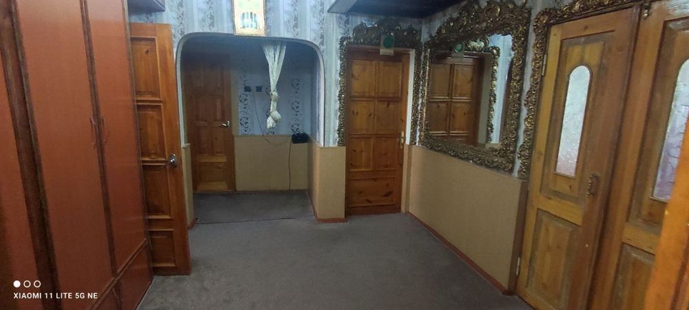 Sergili 6 . 5 xonali uy sotiladi